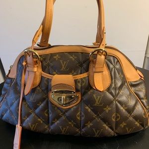❤️SOLD To Cassandra B❤️Authen. Louis Vuitton Etoile bag Beautiful Craftsmanship